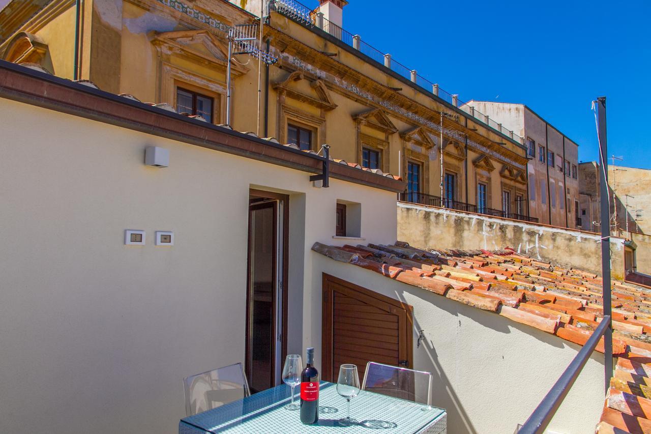 شقة Terrazza Di Svevia تْشيفالو المظهر الخارجي الصورة